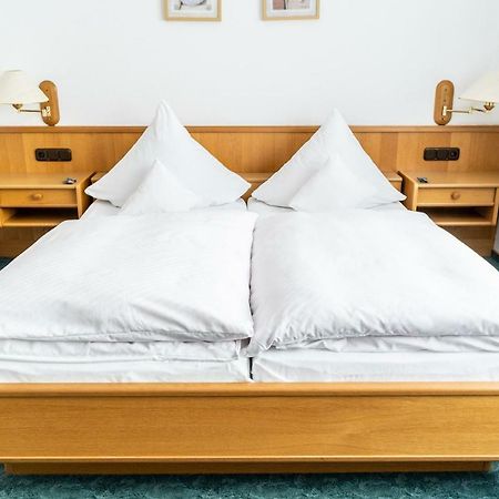 Hotel Rieder Wiesemscheid Екстериор снимка