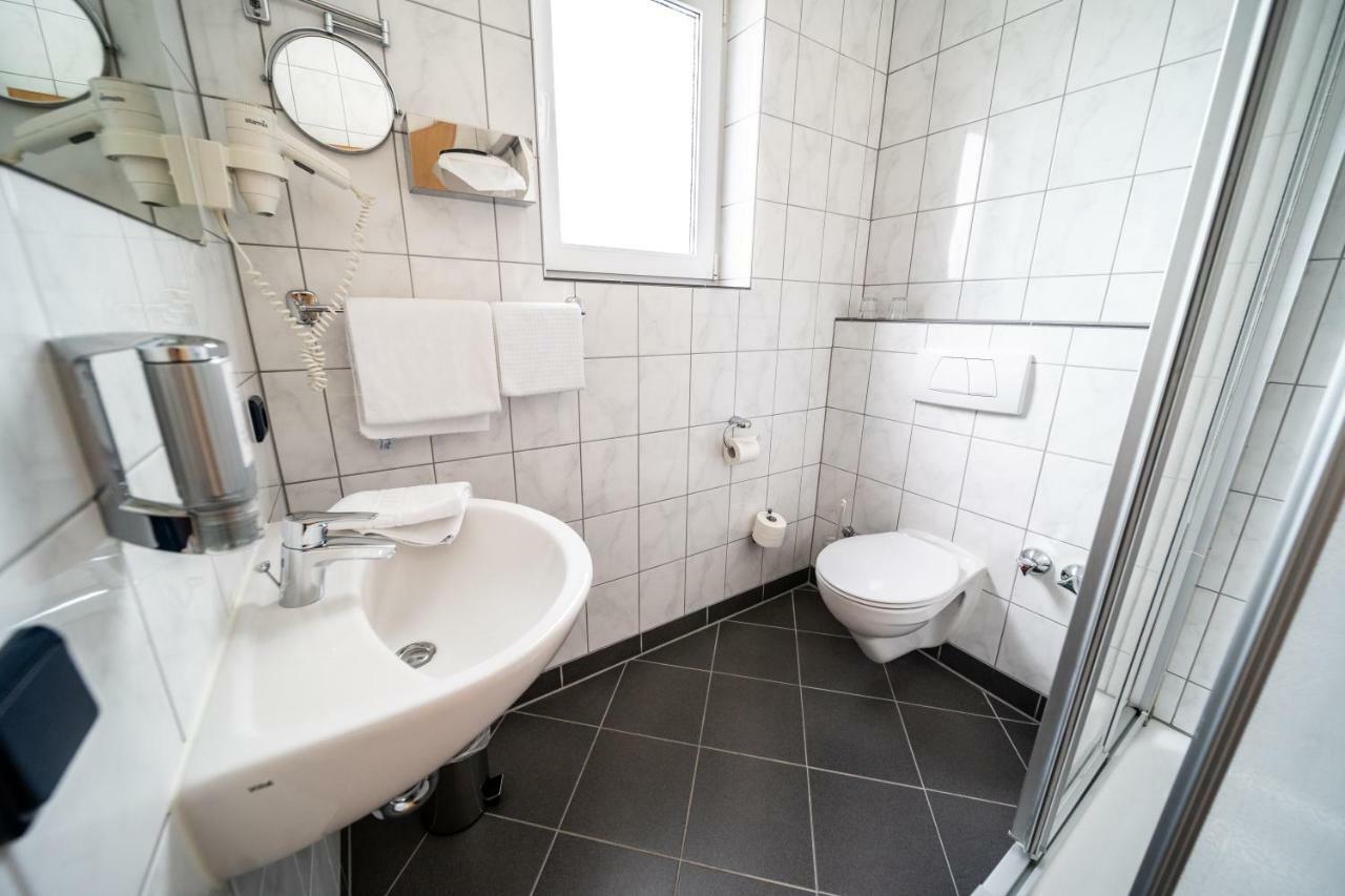 Hotel Rieder Wiesemscheid Екстериор снимка