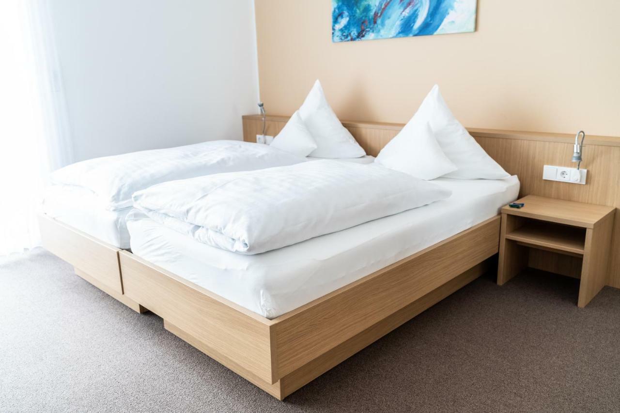 Hotel Rieder Wiesemscheid Екстериор снимка