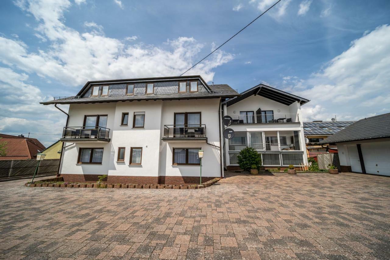 Hotel Rieder Wiesemscheid Екстериор снимка